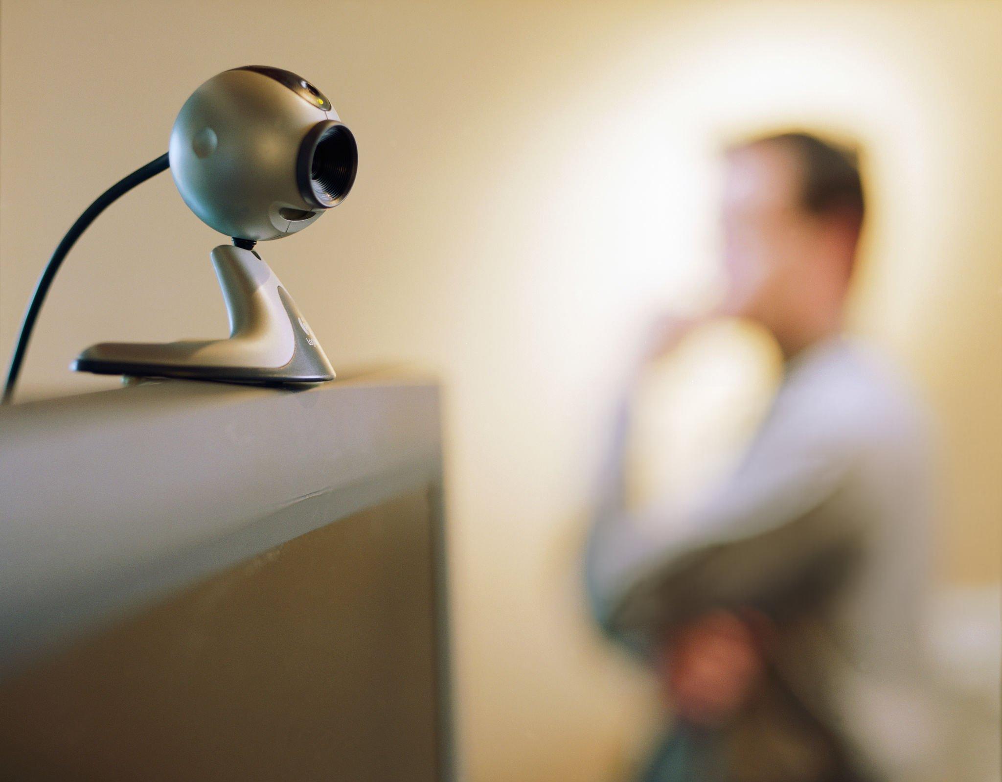 how to tell if webcam is hacked